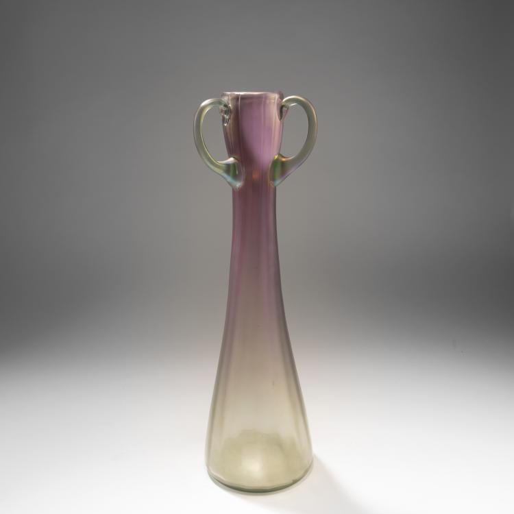 Bild 1 zu Objekt, Gro&szlig;e Henkelvase, 1901, Jutta Sika, L&ouml;tz Wwe., Klosterm&uuml;hle, 141C 523