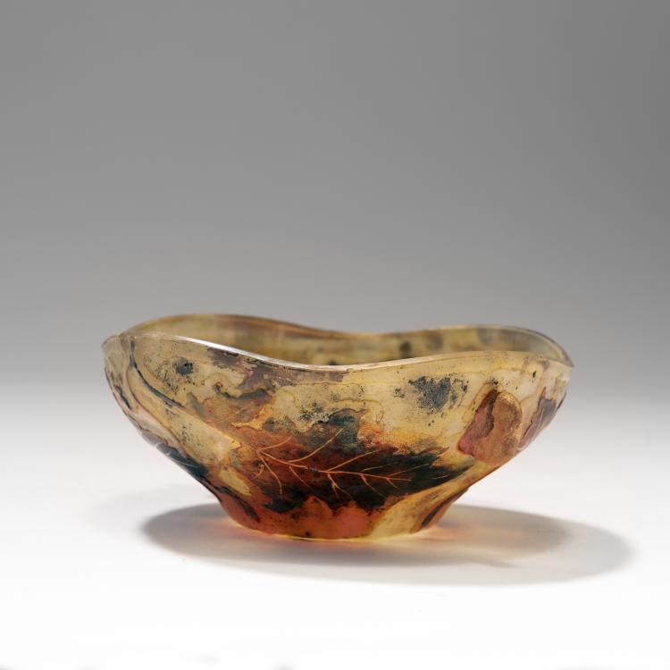 Bild 1 zu Objekt, Henkelschale 'Ch&ecirc;ne et scarab&eacute;e', 1900-10, Muller Fr&egrave;res, Croismare, 141C 501