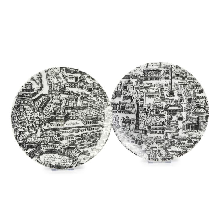 Hauptbild zu Objekt, Zwei Teller 'Roma', 1960er Jahre, Piero Fornasetti, Fornasetti, Mailand, 140B 344