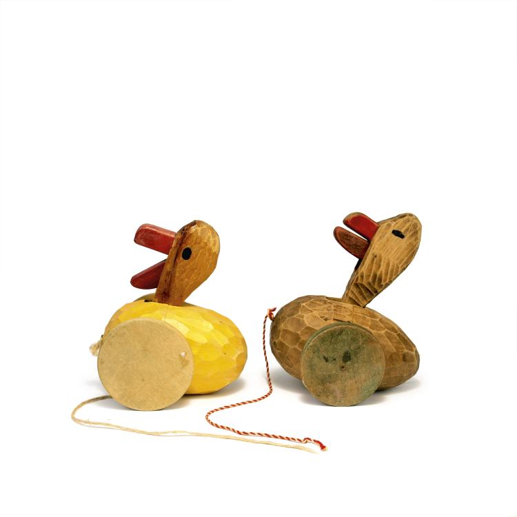 Hauptbild zu Objekt, Two toy ducks, c1929/30, Waldorf-Schule, 140D 660