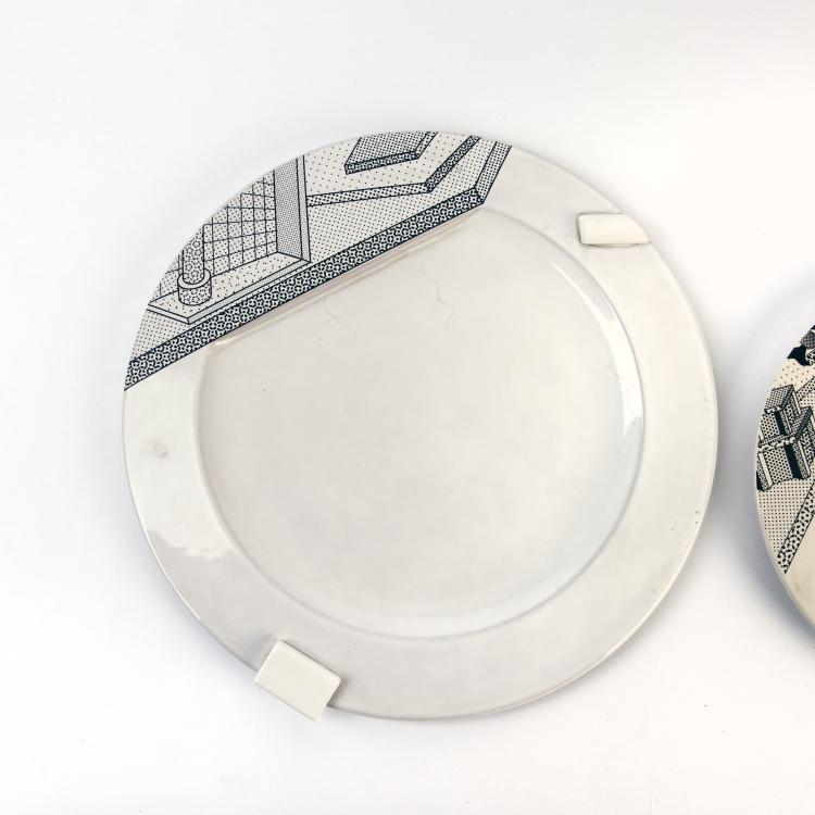 Bild 1 zu Objekt, 24 plates, 'Indivia' and 'Lettuce', 1985 , Ettore Sottsass, Memphis, Mailand; Flavia, Montelupo; Sarri, Alessio, 140B 220