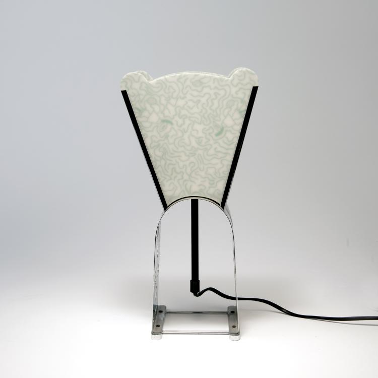 Bild 1 zu Objekt, 'Ombra 1' table light, 1988, Nathalie Du Pasquier, Memphis, Mailand, 140B 401