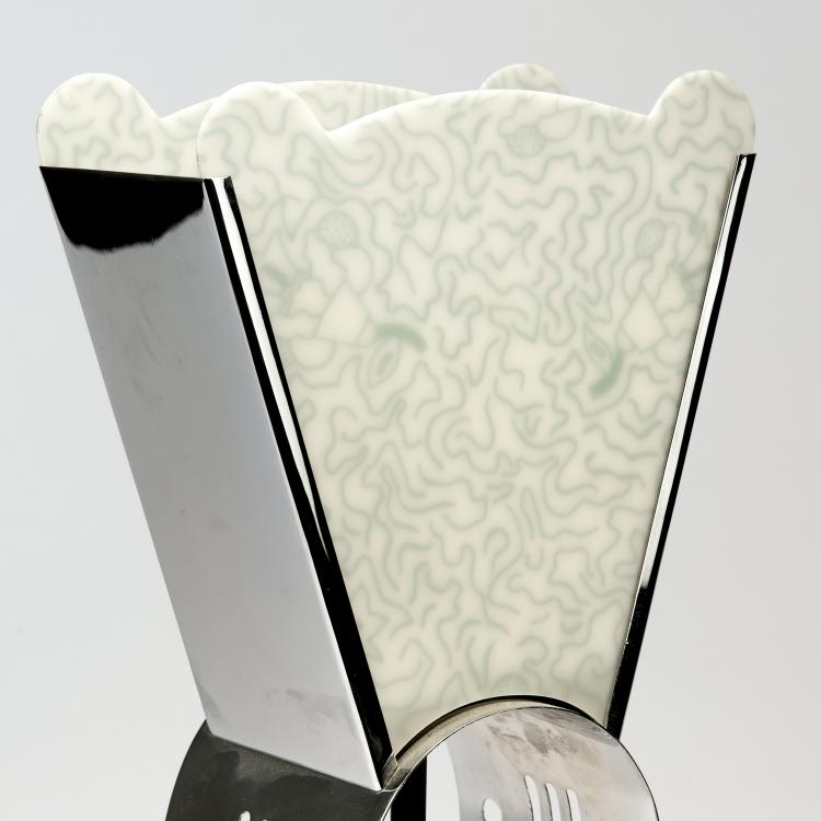 Bild 2 zu Objekt, 'Ombra 1' table light, 1988, Nathalie Du Pasquier, Memphis, Mailand, 140B 401