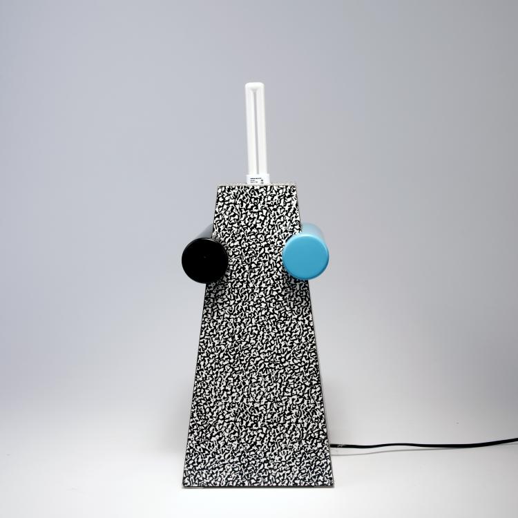 Bild 1 zu Objekt, 'Astor' table light, 1982, Thomas Bley, Memphis, Mailand, 140B 383