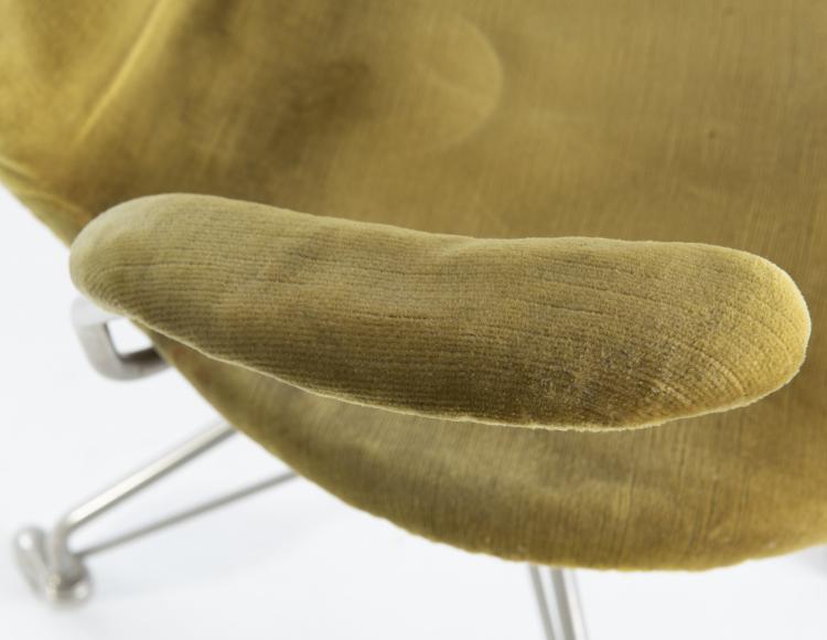 Bild 3 zu Objekt, Five '3217' desk chairs, 1955, Arne Jacobsen, Hansen, Fritz, Kopenhagen, 140D 707