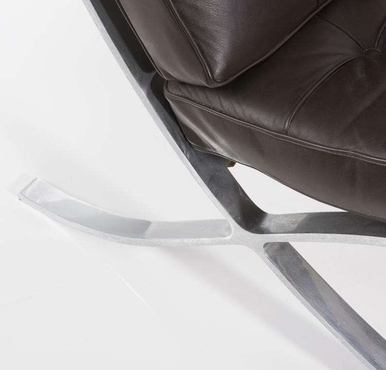 Bild 1 zu Objekt, Two 'Barcelona' easy chairs, 1929, Ludwig Mies van der Rohe, Knoll International, New York, 140D 666