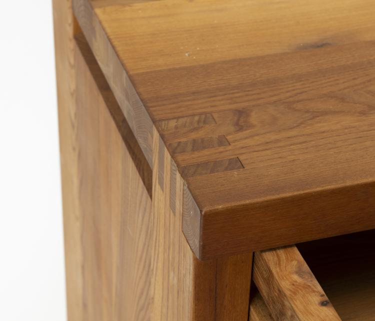 Bild 4 zu Objekt, 'R08' sideboard, c. 1970, Pierre Chapo, Chapo Gordes SA, Gordes, 140D 785