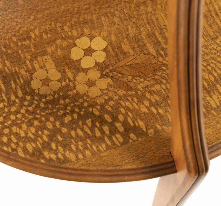 Bild 1 zu Objekt, Beistelltisch, um 1920, Majorelle, Louis, Nancy, 141A 254