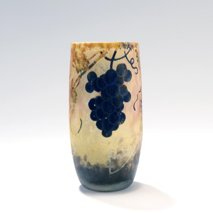 Bild 1 zu Objekt, 'Vigne en automne' vase, 1903-04, Henri Berg&eacute;, Daum Fr&egrave;res, Nancy, 141A 115