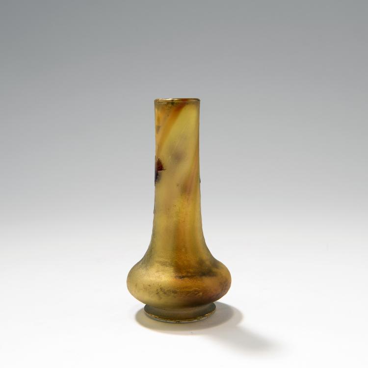 Bild 1 zu Objekt, Kleine Vase 'Chardons de Lorraine', 1897, Daum Fr&egrave;res, Nancy, 141A 112