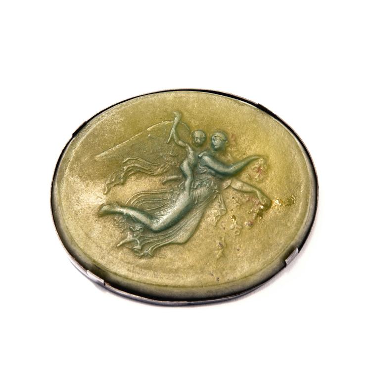 Hauptbild zu Objekt, Anh&auml;nger 'Amor et Psych&eacute;', um 1905, Despret, Georges, 141A 192