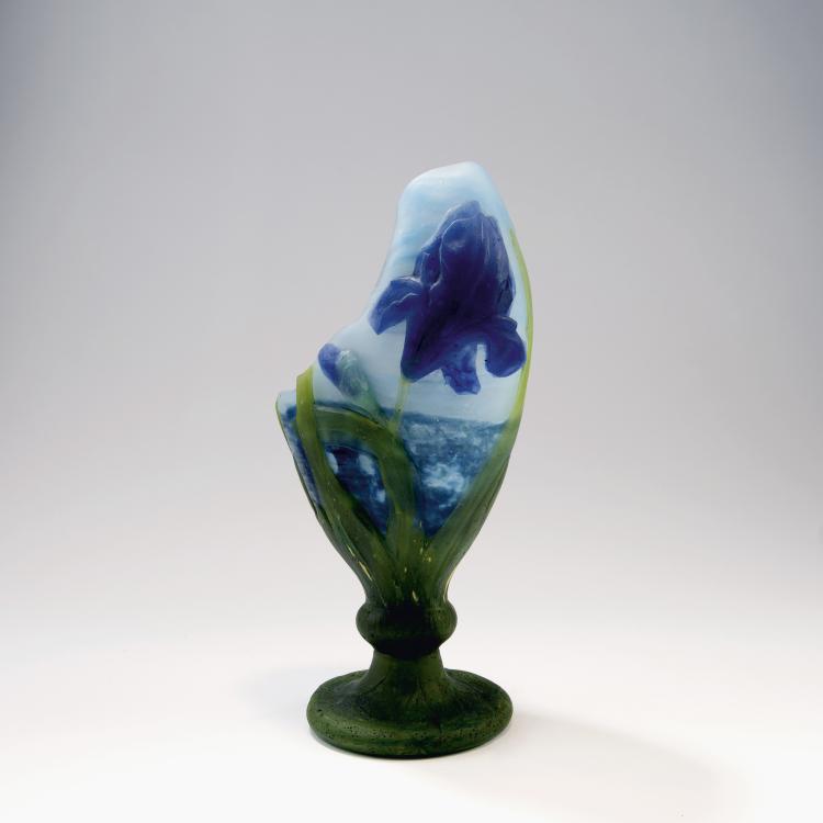Bild 3 zu Objekt, 'Iris' vase, 1906-12, Henri Berg&eacute;, Daum Fr&egrave;res, Nancy, 141A 86