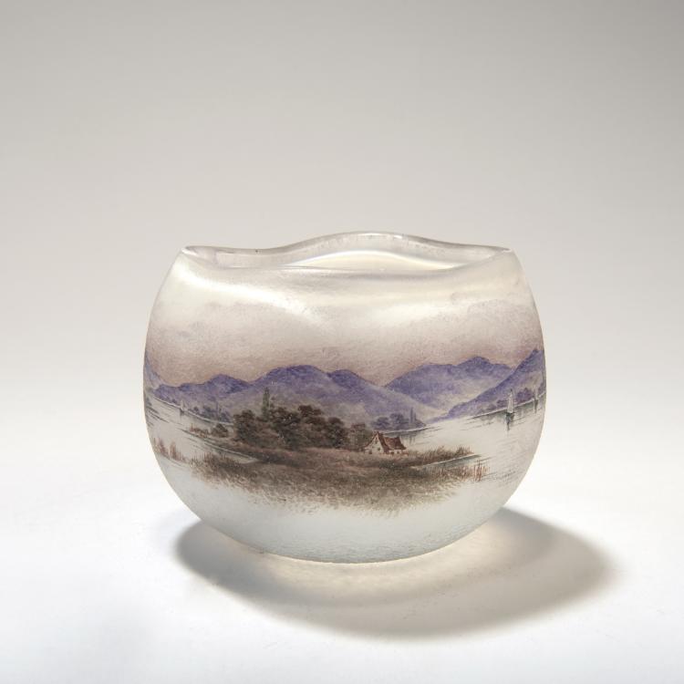 Hauptbild zu Objekt, Small 'Paysage vosgien' vase, c. 1905, Daum Fr&egrave;res, Nancy, 141A 120
