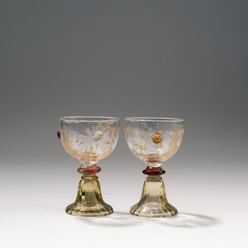 Zwei Sherry-Gläser aus dem Service 'Chrysanthèmes', 1903