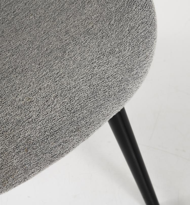 Bild 6 zu Objekt, Four 'Organic' armchairs, 1940, Vitra Design, Weil am Rhein, 140D 677