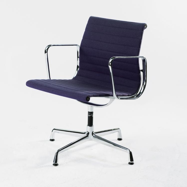 Hauptbild zu Objekt, B&uuml;rostuhl 'Aluminium Group', 1958, Vitra Design, Weil am Rhein, 140D 731