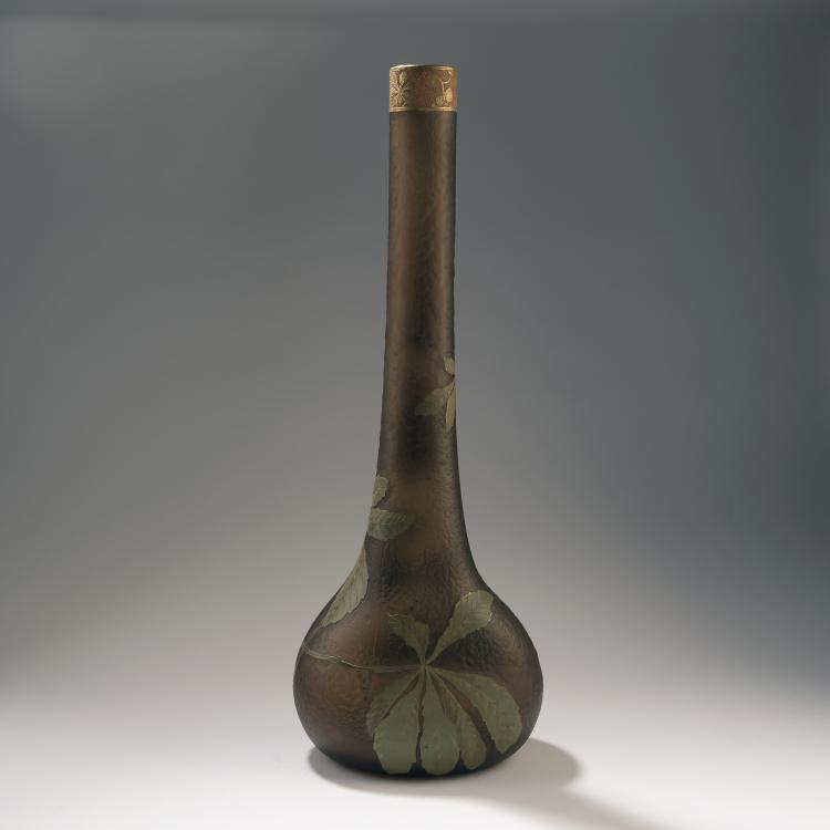 Bild 1 zu Objekt, Gro&szlig;e Stangenvase 'Marronnier en Fleurs', um 1900, Legras & Cie., Saint-Denis, 141A 200