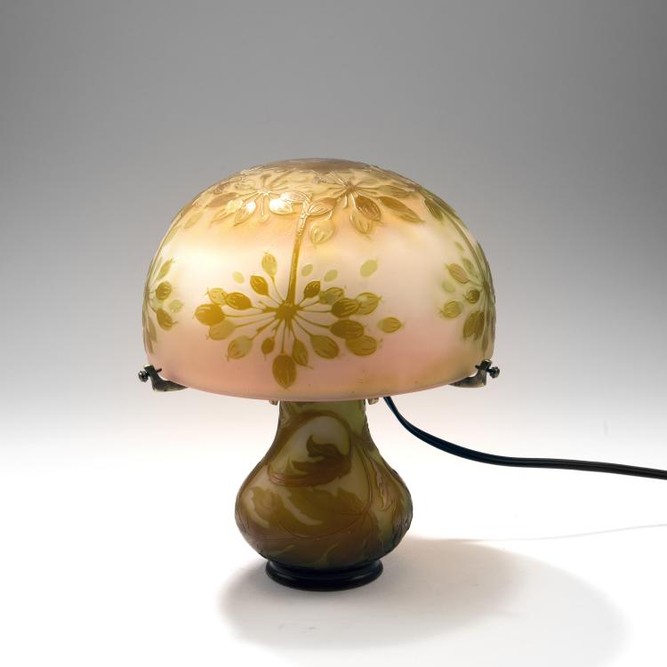 Bild 1 zu Objekt, Tischleuchte 'Ombelles', 1906-14, Gall&eacute;, Etablissements, Nancy, 141A 73