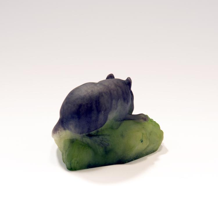 Bild 1 zu Objekt, 'Souris grise' paperweight, c. 1915, Henri Berg&eacute;, Daum Fr&egrave;res, Nancy, 141A 145