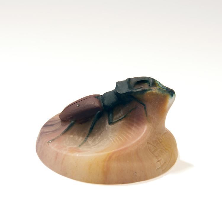 Bild 1 zu Objekt, Briefbeschwerer 'Lucane', um 1915, Henri Berg&eacute;, Daum Fr&egrave;res, Nancy, 141A 146