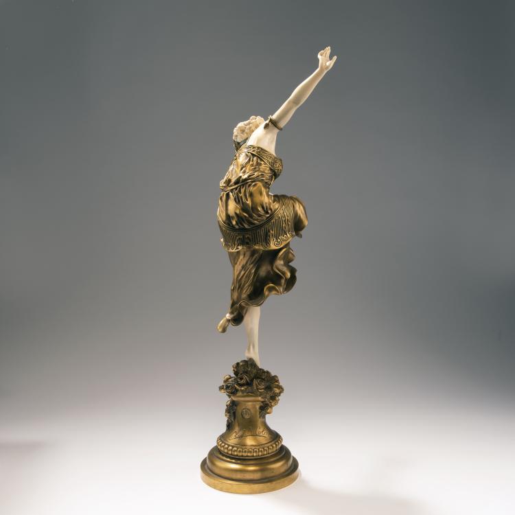 Bild 2 zu Objekt, 'Corinthian Dancer', 1920s, Claire Jeanne Roberte Colinet, Colinet, Claire J. R., 141A 256