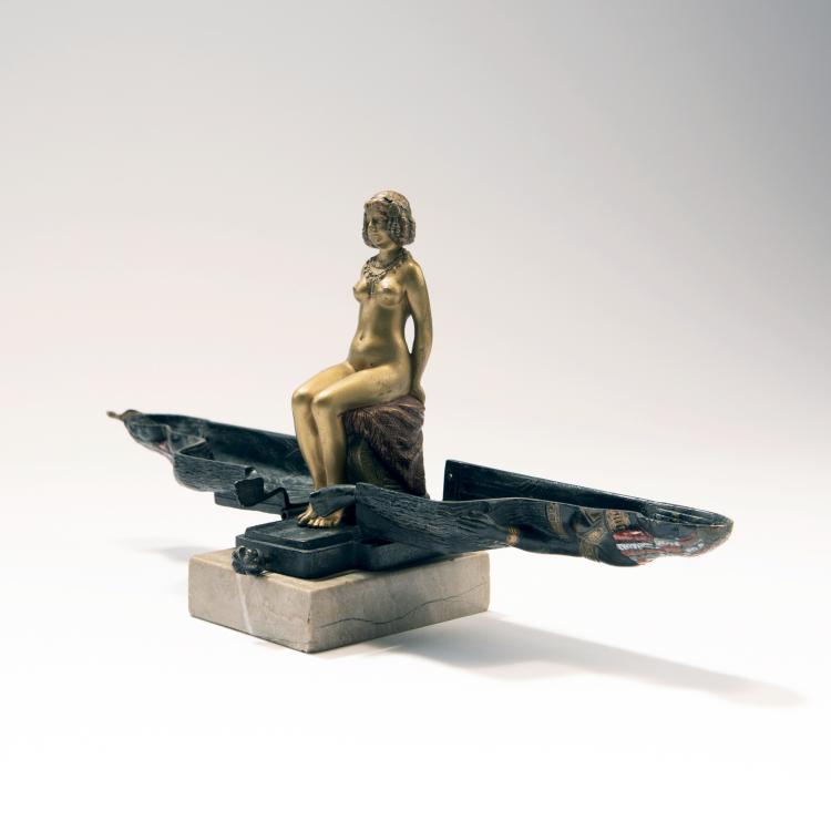 Hauptbild zu Objekt, Erotica 'Sitzende &Auml;gypterin', um 1920, Bergmann, Franz Xaver, Wien, 141C 736