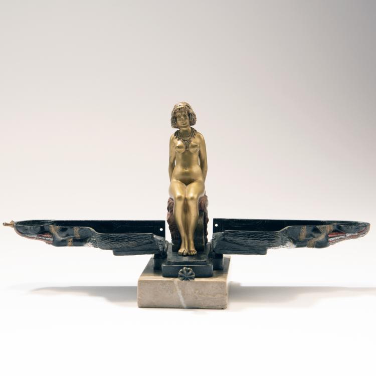 Bild 1 zu Objekt, Erotica 'Sitzende &Auml;gypterin', um 1920, Bergmann, Franz Xaver, Wien, 141C 736