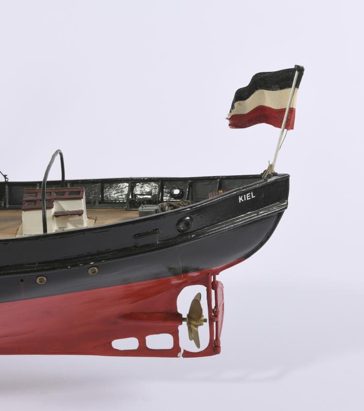 Bild 3 zu Objekt, Schiffsmodell Dampfschiff 'Bussard' , 141A 260