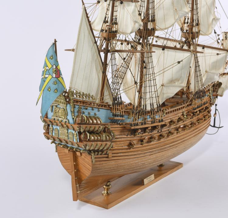 Bild 3 zu Objekt, Schiffsmodell Dreimast-Galeone 'Wasa', 141A 264