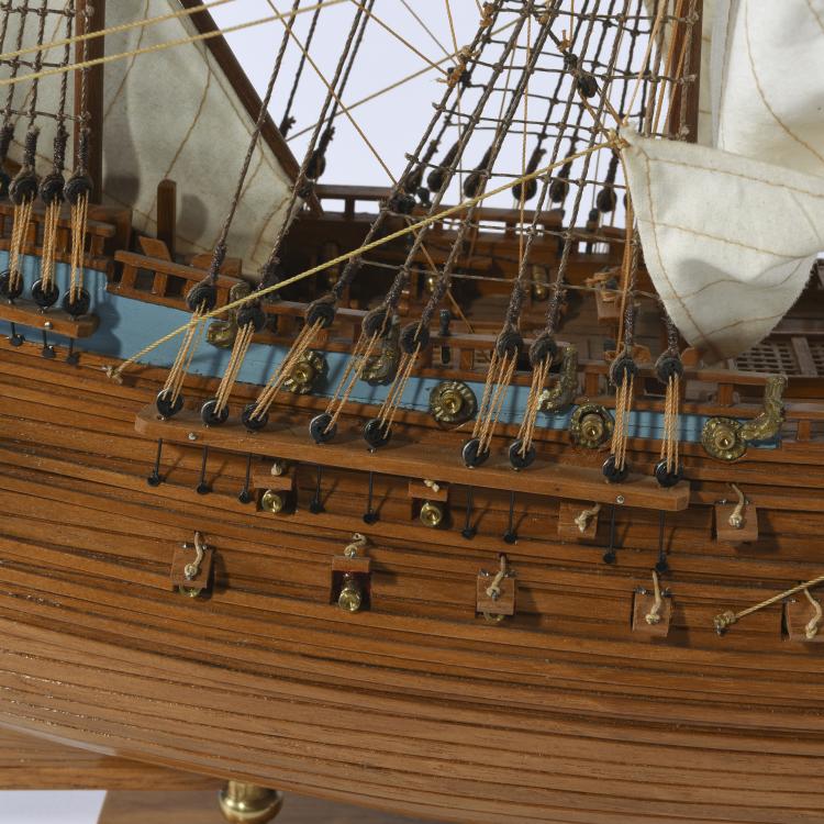 Bild 5 zu Objekt, Schiffsmodell Dreimast-Galeone 'Wasa', 141A 264