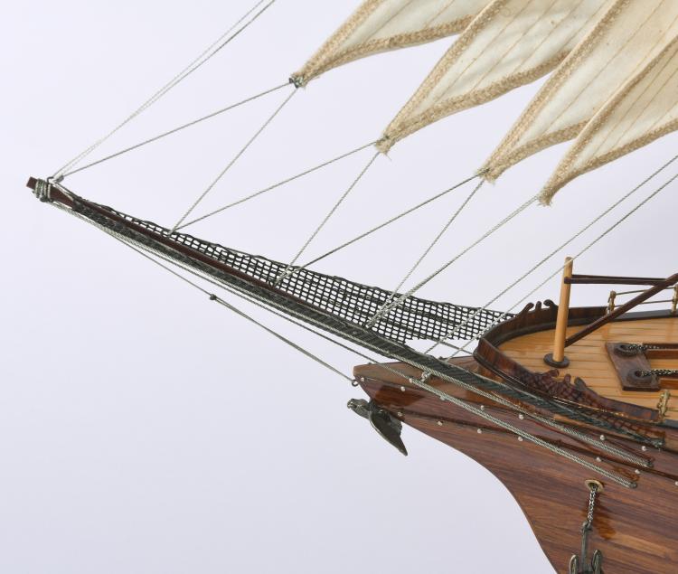 Bild 3 zu Objekt, Schiffsmodell Dreimast-Bark, 141A 266