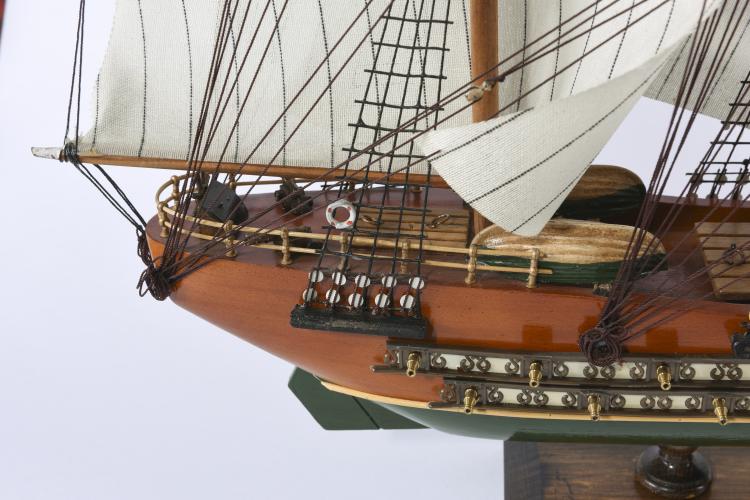 Bild 1 zu Objekt, Schiffsmodell Viermast-Bark 'Fragata', 141A 269