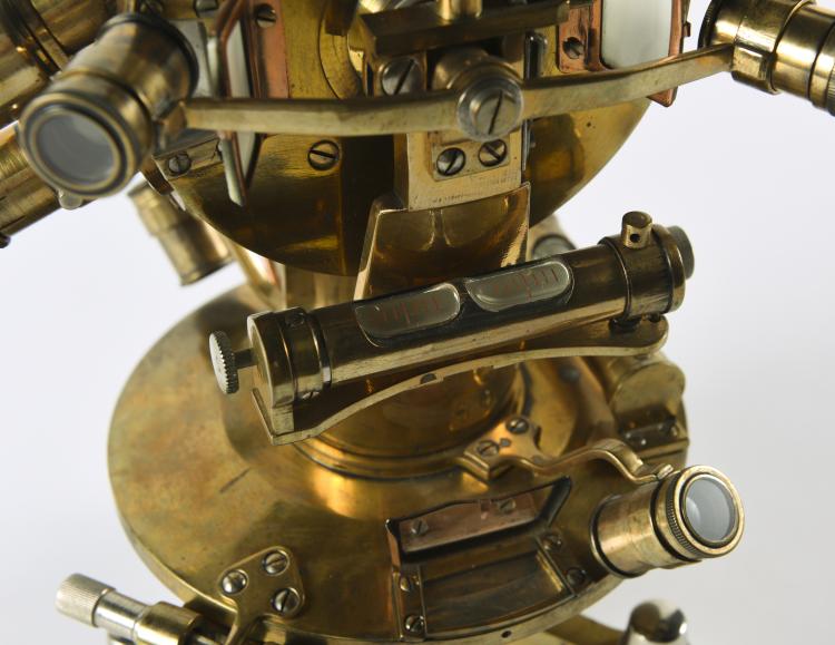 Bild 2 zu Objekt, Theodolit, Stanley London, Anaheim, CA, 141A 282