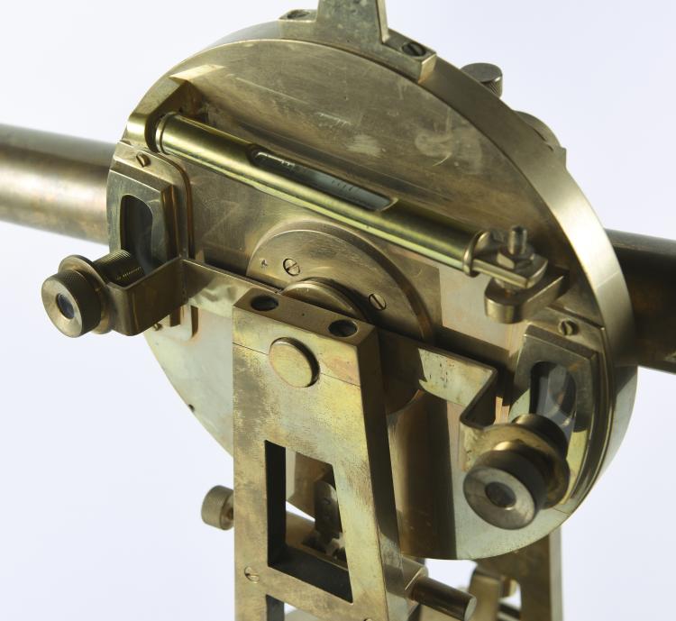 Bild 4 zu Objekt, Theodolit, Stanley London, Anaheim, CA, 141A 283