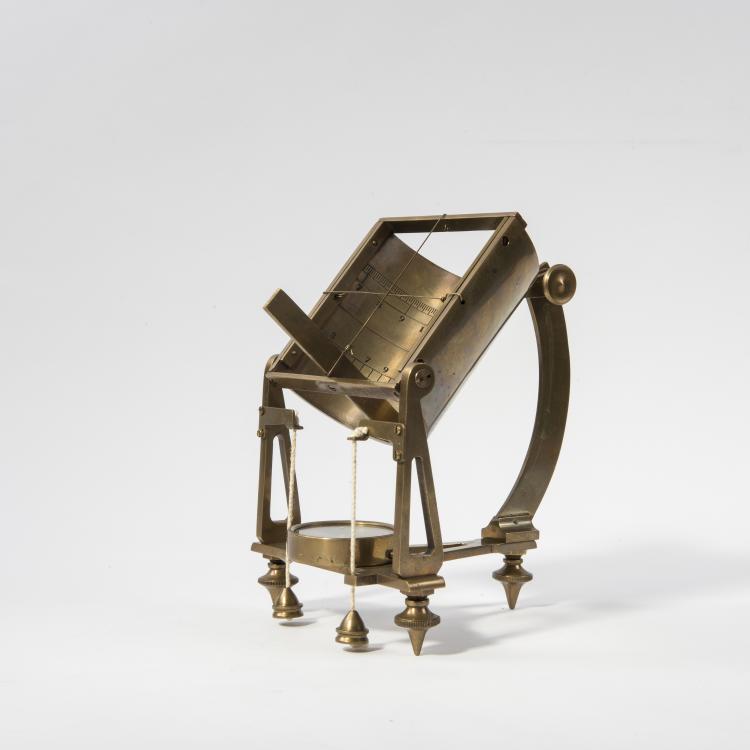 Bild 1 zu Objekt, Compass with sundial, England, 141A 287