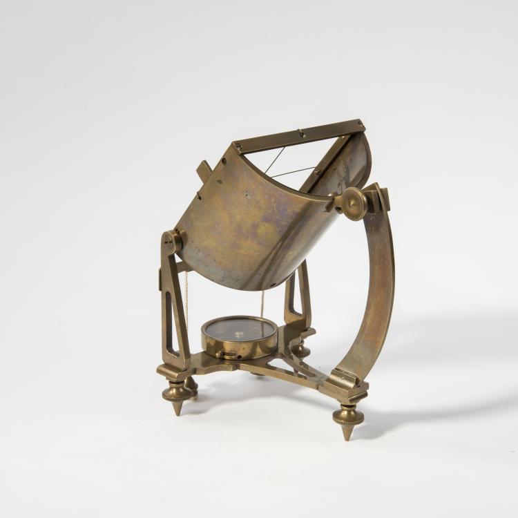Bild 2 zu Objekt, Compass with sundial, England, 141A 287
