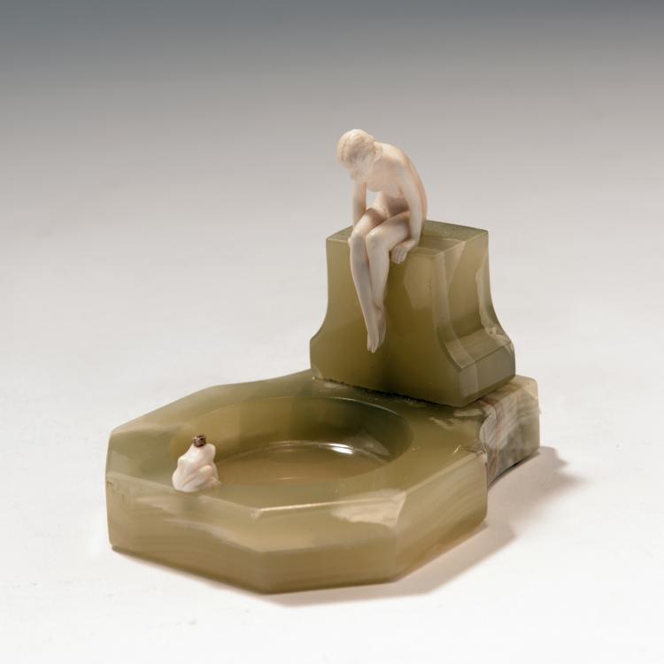 Bild 1 zu Objekt, Kleine Schale 'Froschk&ouml;nig', um 1920, 141C 773