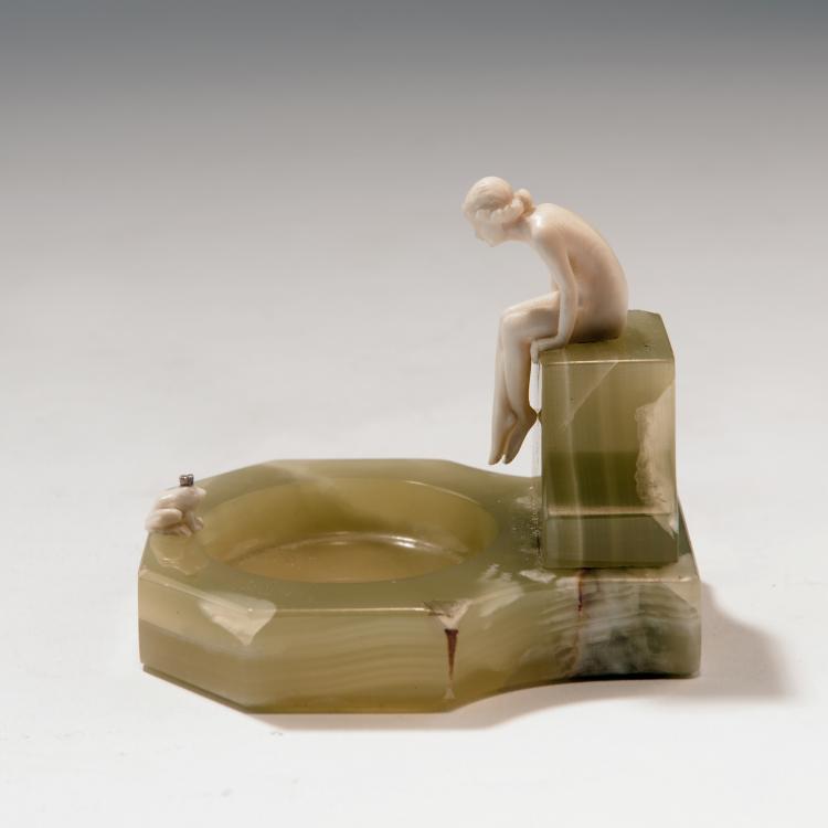 Bild 2 zu Objekt, Kleine Schale 'Froschk&ouml;nig', um 1920, 141C 773