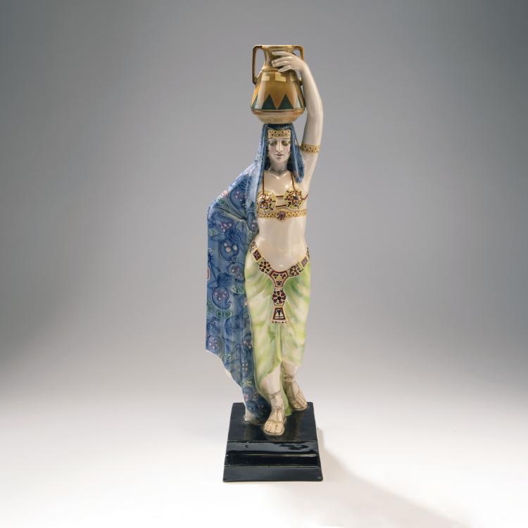 Hauptbild zu Objekt, 'Schreitende Sklavin', um 1925, Goldscheider, Friedrich, Wien, 141C 628