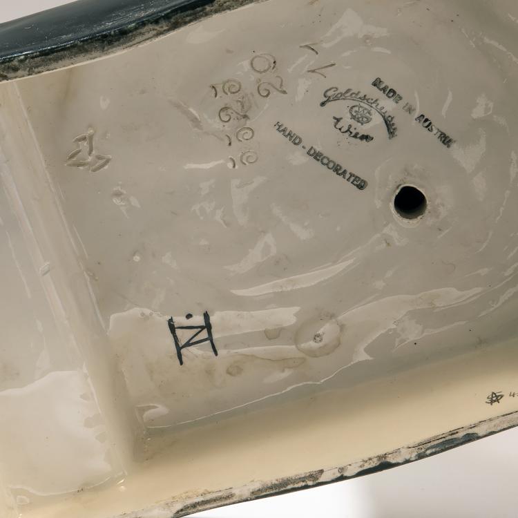 Bild 4 zu Objekt, 'Schreitende Sklavin', um 1925, Goldscheider, Friedrich, Wien, 141C 628