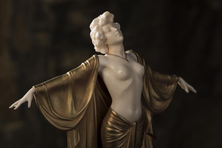 Bild 3 zu Objekt, 'Spring Awakening' 1920s, 141D 3