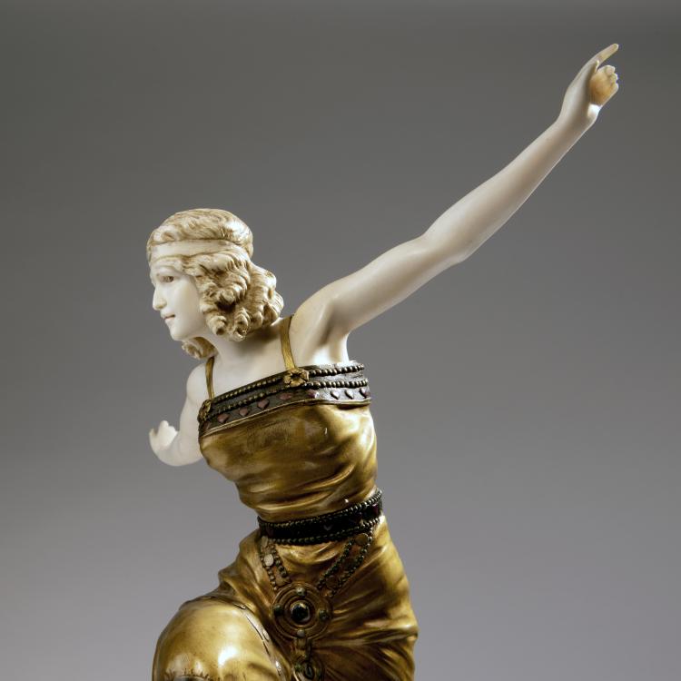 Bild 6 zu Objekt, 'Russian Dancer', 1920s, 141D 28
