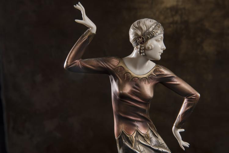 Bild 3 zu Objekt, 'Charleston Dancer' - 'The Red Dancer', um 1925, Preiss & Kassler, Berlin, 141D 7