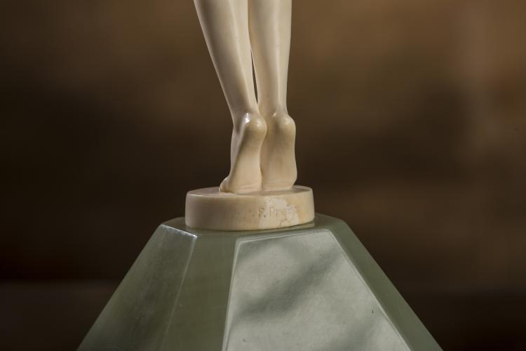 Bild 3 zu Objekt, 'Spring Sun', past 1940 , 141D 21