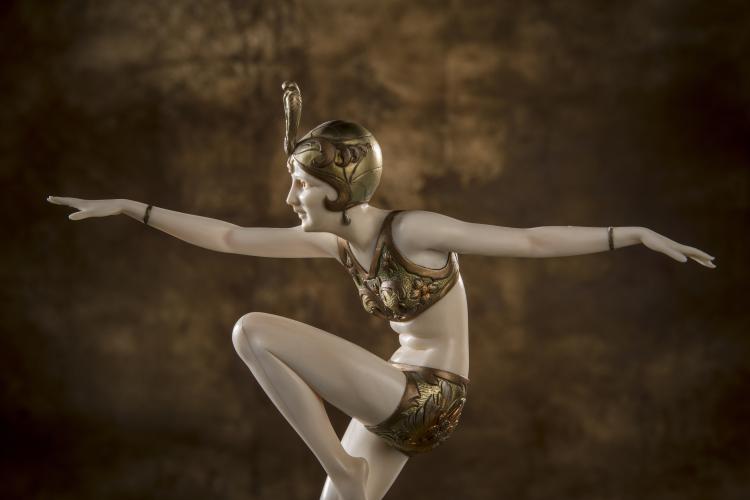 Bild 4 zu Objekt, 'Con Brio', um 1925, 141D 8