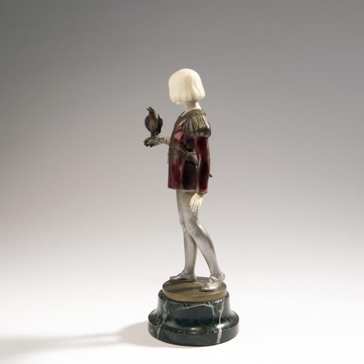 Bild 2 zu Objekt, 'The Falconer', c. 1925, Rosenthal & Maeder, Berlin, 141D 25