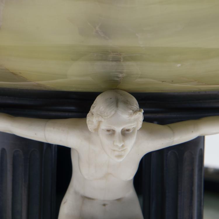 Bild 6 zu Objekt, 'Grecian Maidens supporting dish', 1920s , 141D 5