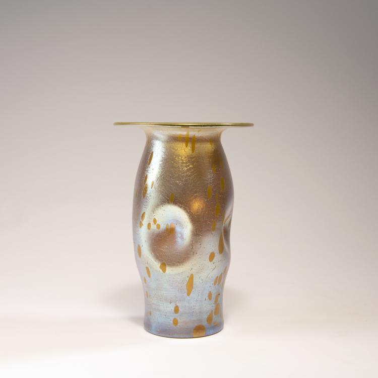 Bild 1 zu Objekt, Vase 'Astr&auml;a', um 1901, L&ouml;tz Wwe., Klosterm&uuml;hle, 141C 528