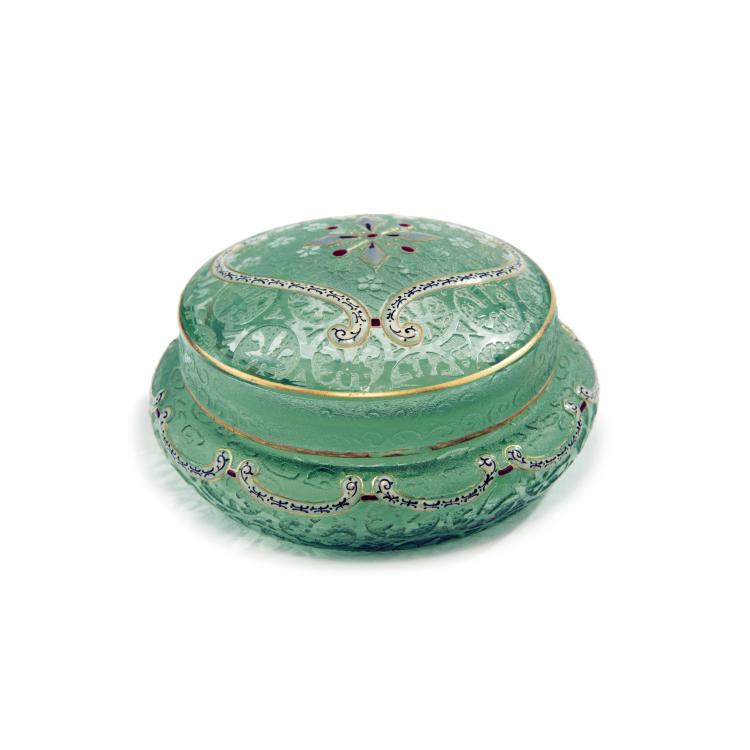 Hauptbild zu Objekt, Deckeldose 'Fleurs de Lys', um 1897, Daum Fr&egrave;res, Nancy, 141C 399