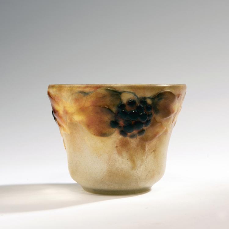 Hauptbild zu Objekt, 'Sureau' vase, 1919, Argy-Rousseau, Gabriel, Paris, 141C 383